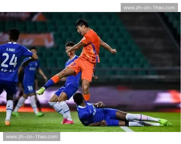 中超巅峰对决：山东鲁能泰山vs河南建业，泰山压顶还是中原突围？